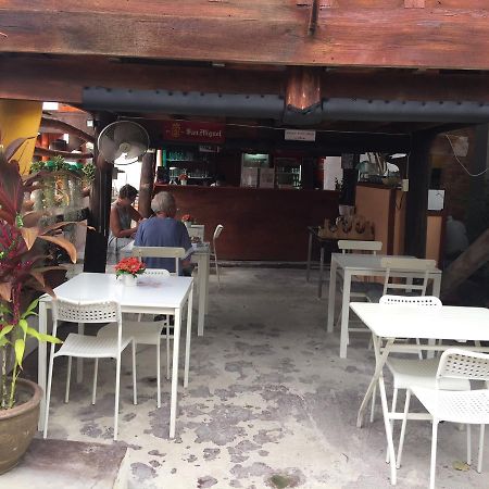 Pattana Guesthouse Hua Hin Exterior photo