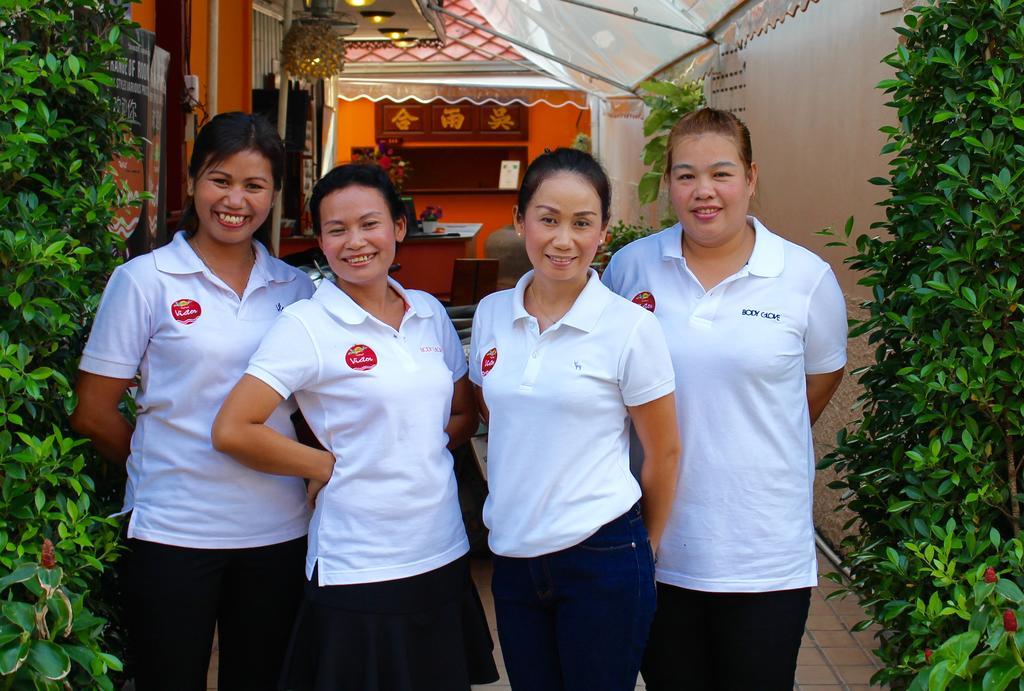 Pattana Guesthouse Hua Hin Exterior photo