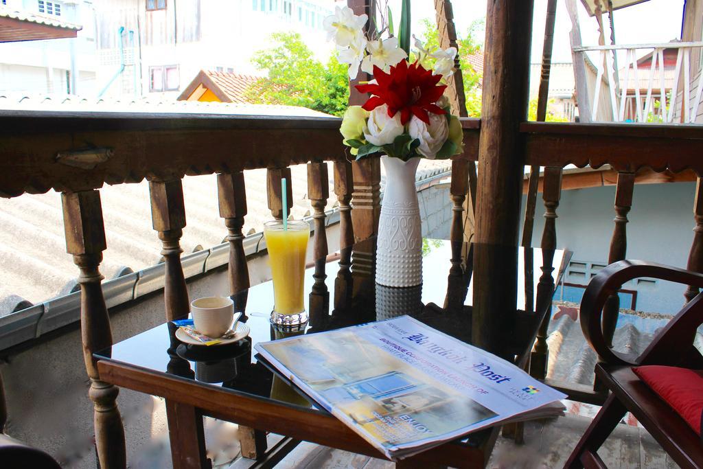 Pattana Guesthouse Hua Hin Exterior photo