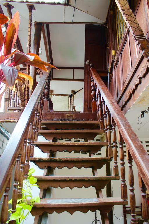 Pattana Guesthouse Hua Hin Exterior photo