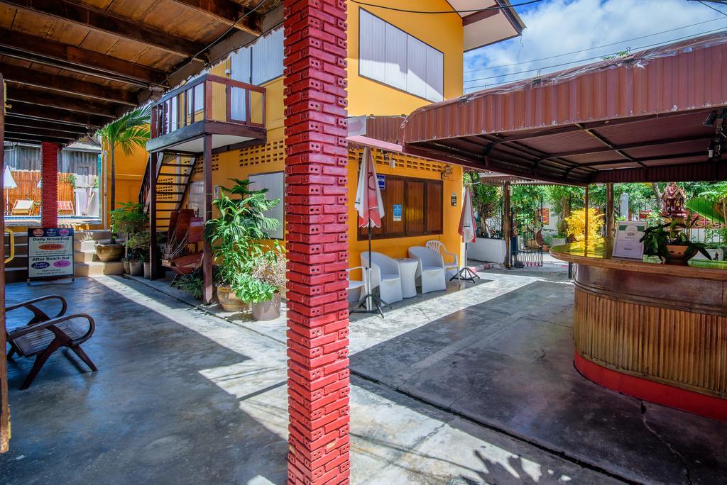 Pattana Guesthouse Hua Hin Exterior photo
