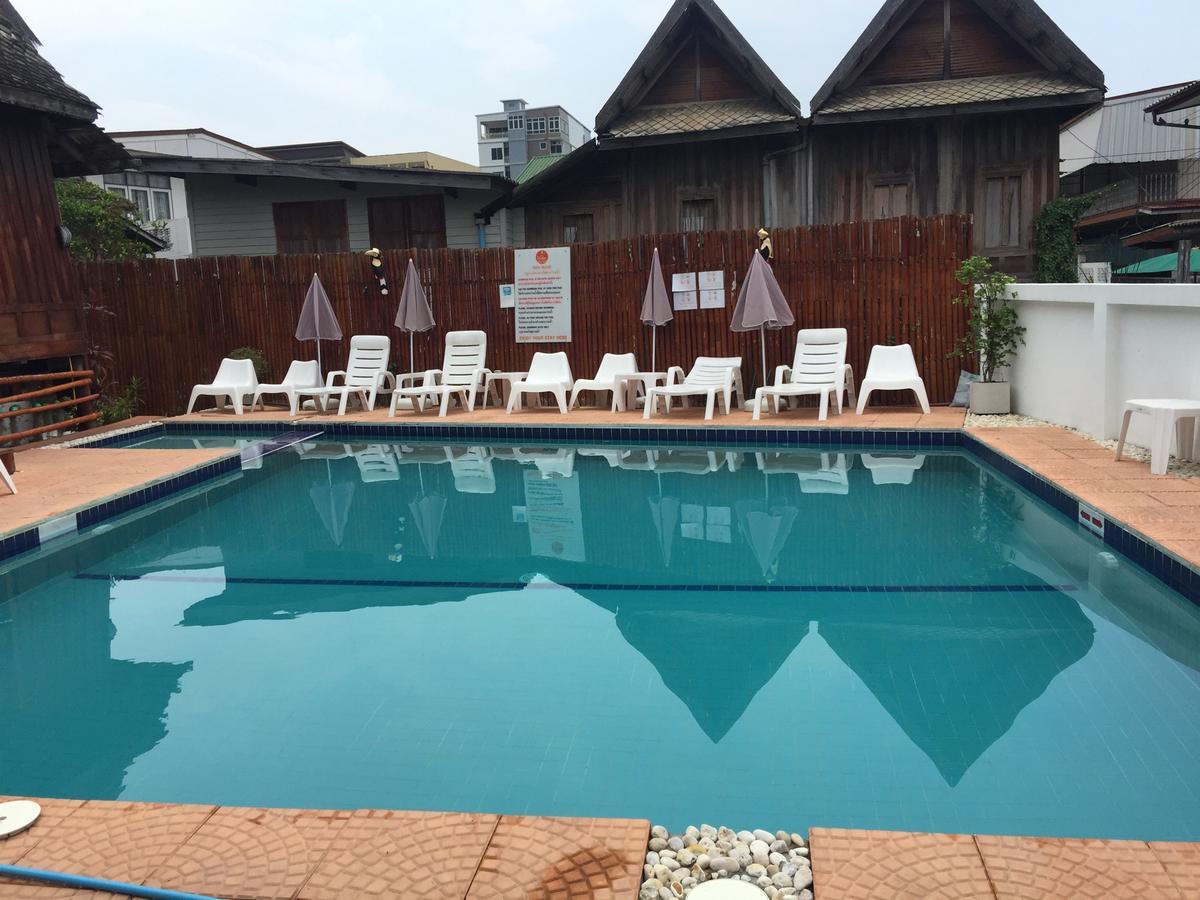 Pattana Guesthouse Hua Hin Exterior photo